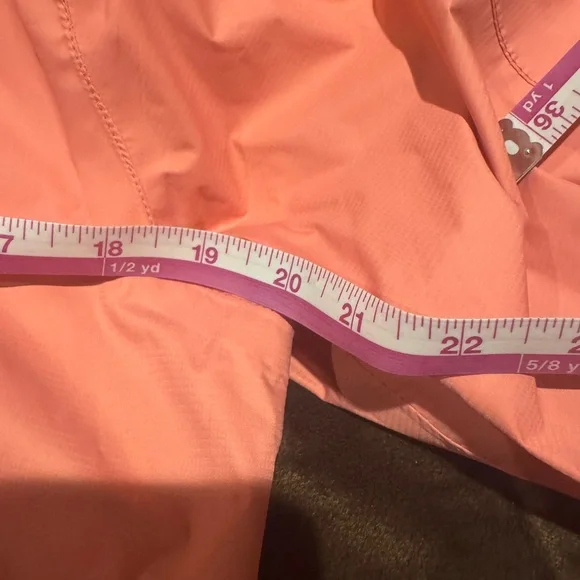 Vineyard Vines Women's Coral Rain Jacket - Picture 11 of 12